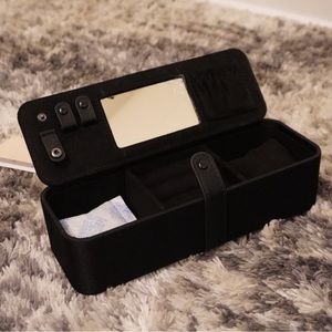 BEIS The Jewelry Case in Black